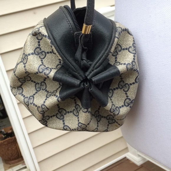 Vintage Gucci Monogram Bag - Mint Condition - Picture 6 of 8